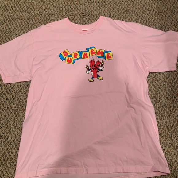 supreme dynamite tee pink